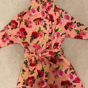 Betsy Johnson Terry Cloth Floral Pink Robe Small